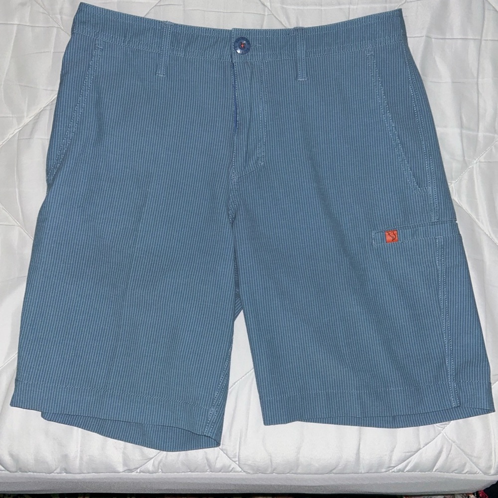 Salt Life Men’s Blue Flat Front Shorts